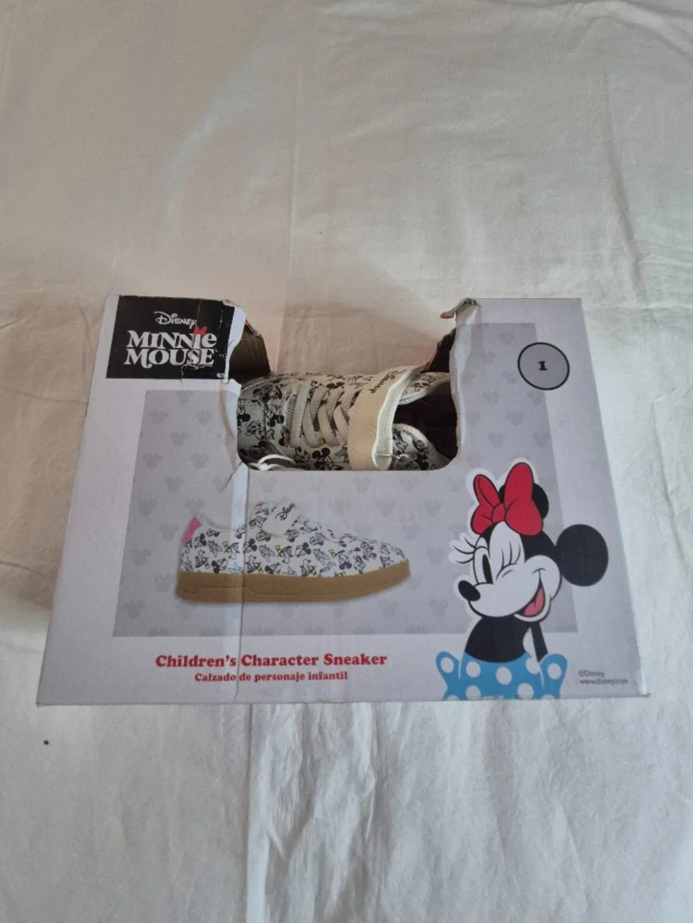 Disney Minnie And Friends Children’s Character Sneakers Size: 1,  NWB